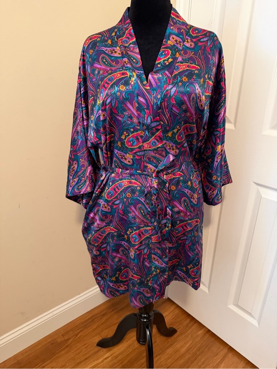 Other - Adonna Vintage Satin Paisley Kimono Robe Size M